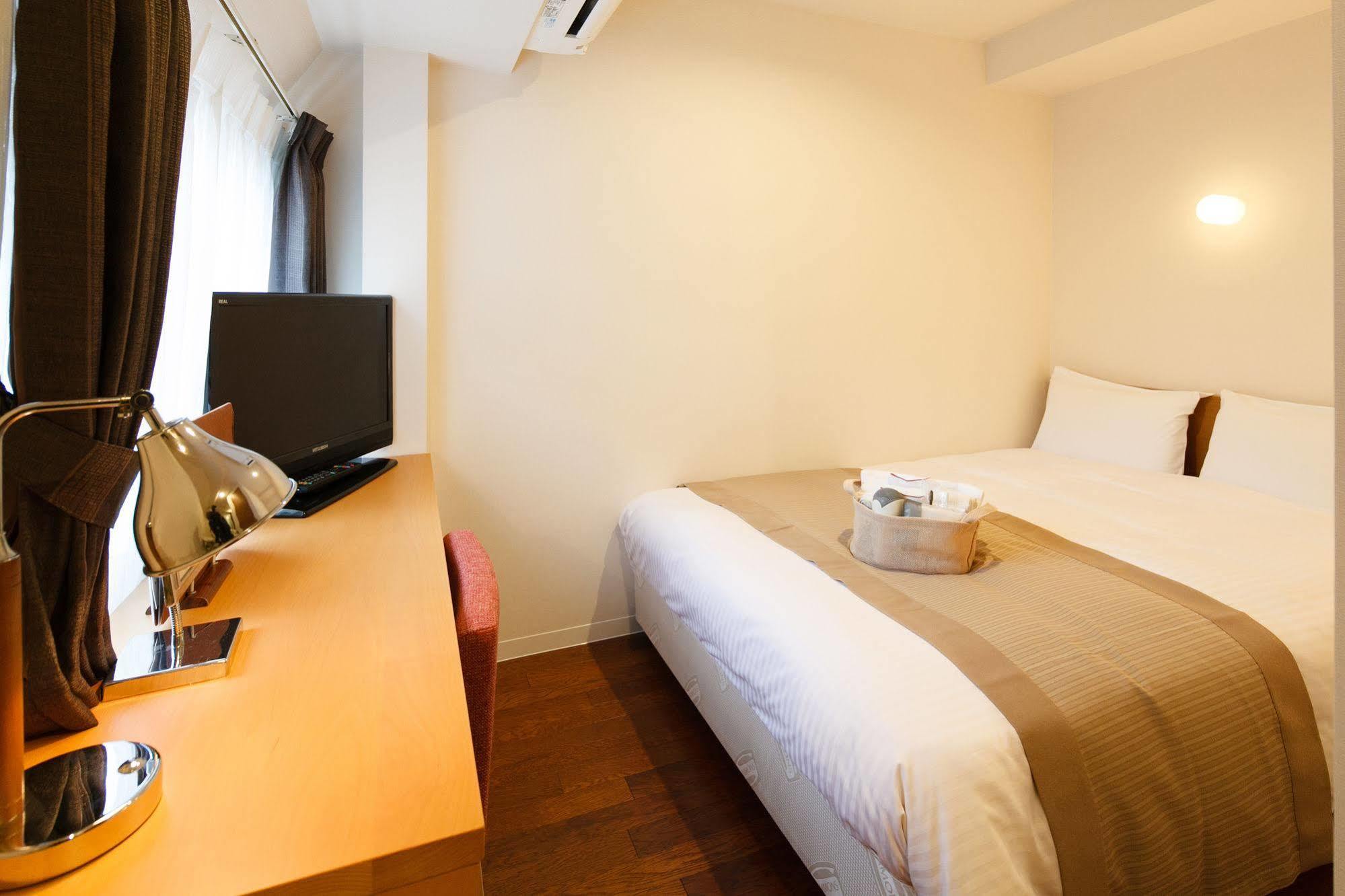 City Hotel Lonestar Tokyo prefektur Exteriör bild